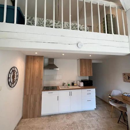 Duplex A 2 Pas De La Vielle Ville D Avignon Exteriör bild